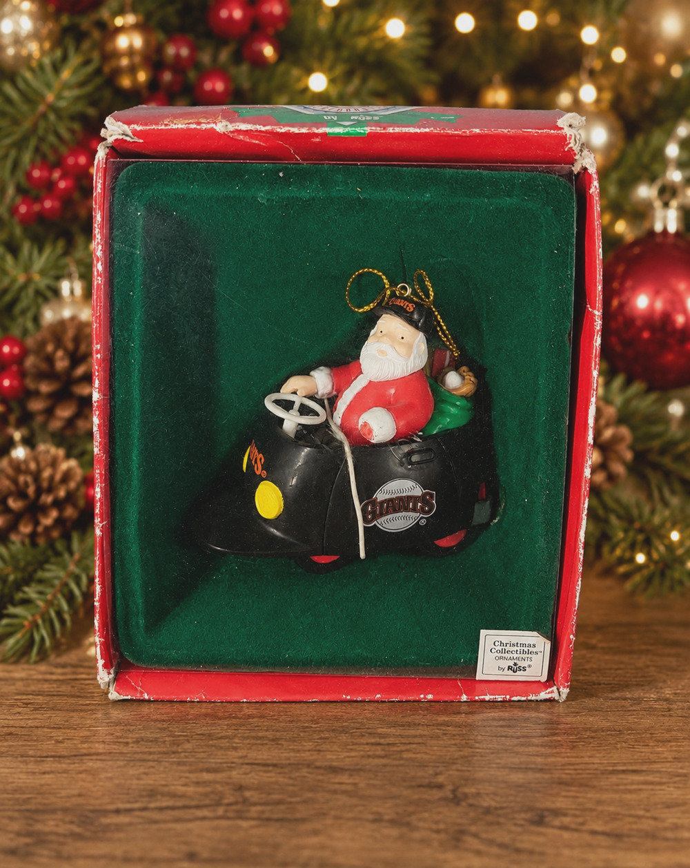 Vintage Russ San Francisco Giants Santa's Bullpen Buggy Ornament MLB w/ Box